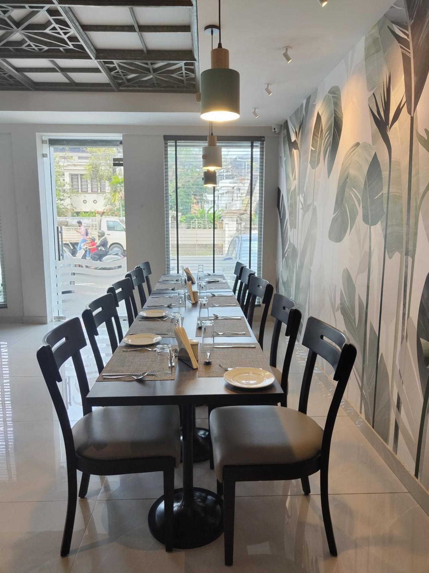 阿巴德酒店 Kochi 外观 照片